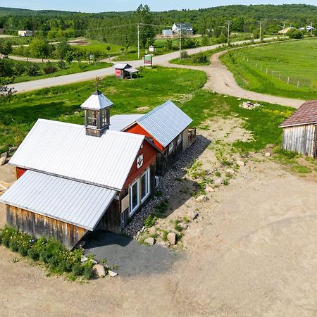 Le Baluchon Eco-Villegiature Saint-Paulin Eksteriør billede