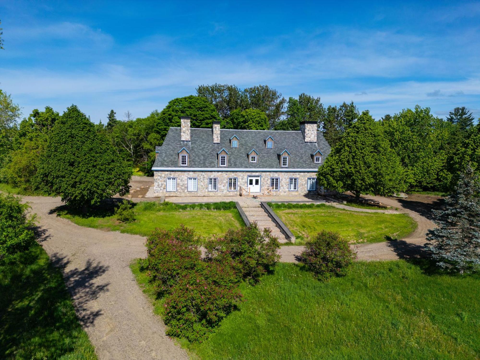Le Baluchon Eco-Villegiature Saint-Paulin Eksteriør billede